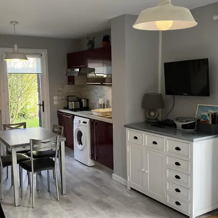 Familial Près De La Thalasso, Jardin Privatif, Parking, Wi-fi, 6 Pers. - Fr-1-487-276 Appartement Cabourg