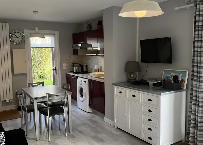 Familial Pres De La Thalasso, Jardin Privatif, Parking, Wi-fi, 6 Pers. - Fr-1-487-276 Apartamento Cabourg